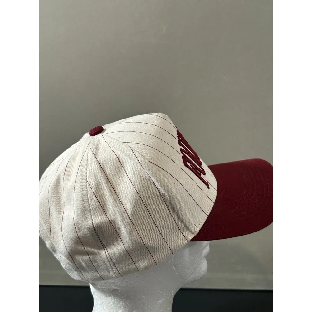 Vintage 1996 Pin Stripe‎ Four Peak SnapBack Hat